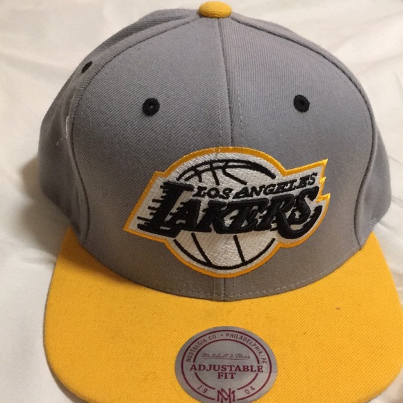 NBA Los Angeles Lakers Mitchell&Ness STTrapBack - Picture 2 of 7